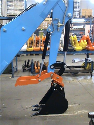 Includes mounting bracket for thumb in backhoe, thumb, and bushing for installation