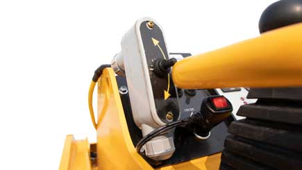 If your mini skidsteer is not equipped with an AUX plug, don’t worry. We offer an optional
hand control adapter. Connect the hand control to the attachment AUX cable,
connect it to 12V, and now you can still control the stump grinder from the operator platform.