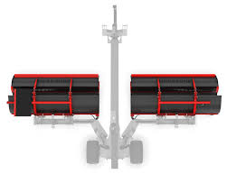 Left, Right, Left and Right, Left Left with center delivery, Right right with center delivery, All center. Dimensions of 25 ft (7,62m) when working in side delivery and 30ft (9,15m) in center delivery mode.