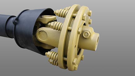 To protect the gearbox and drive sytem, Baumalight PTO mulchers come with a slip clutch. Automatically disengaging the clutch at a predetermined torque.