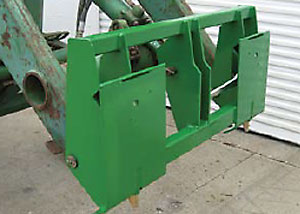 WORKSAVER INC. TRACTOR ATTACHMENTS 832815